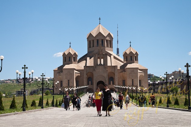 Собор Св.Георгия Просветителя, Ереван © Виктор Белоус